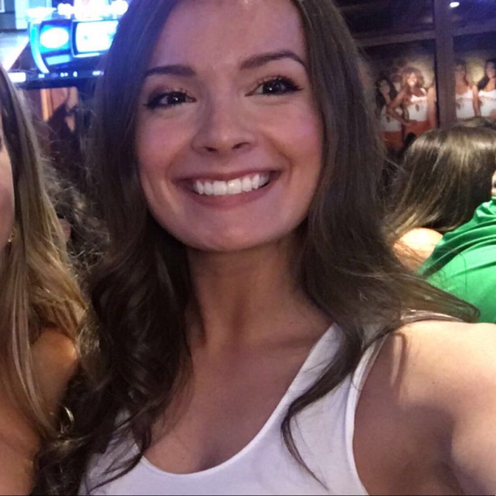 Meet your Posher, Nicole jezabel